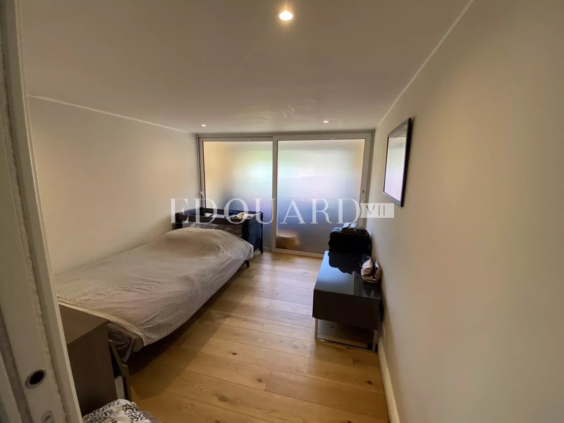 3 Bed, 2 Bath, ApartmentFor Sale, Menton, Alpes-Maritimes