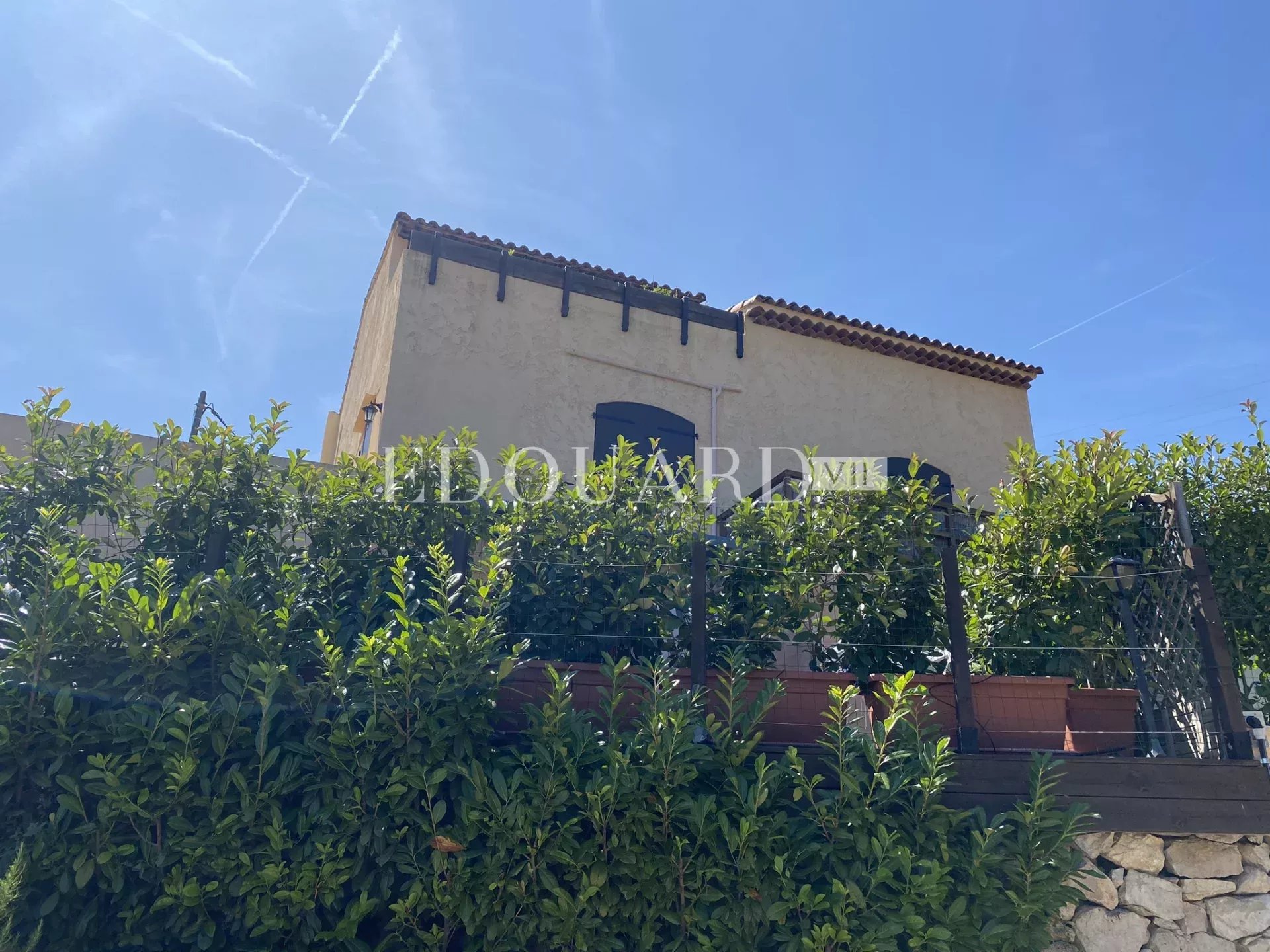 3 Bed, 2 Bath, ApartmentFor Sale, Menton, Alpes-Maritimes