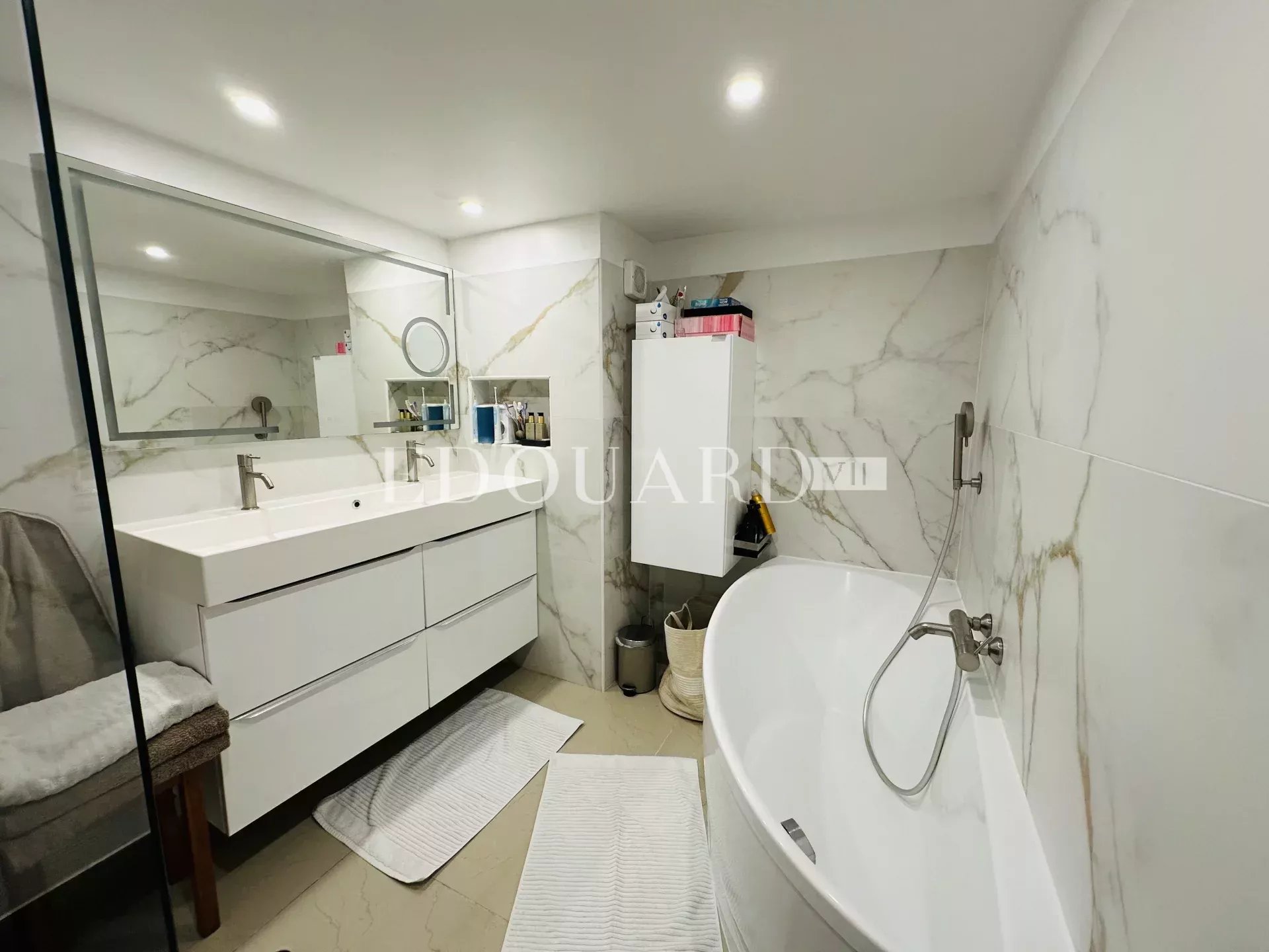 3 Bed, 1 Bath, ApartmentFor Sale, Menton, Alpes-Maritimes