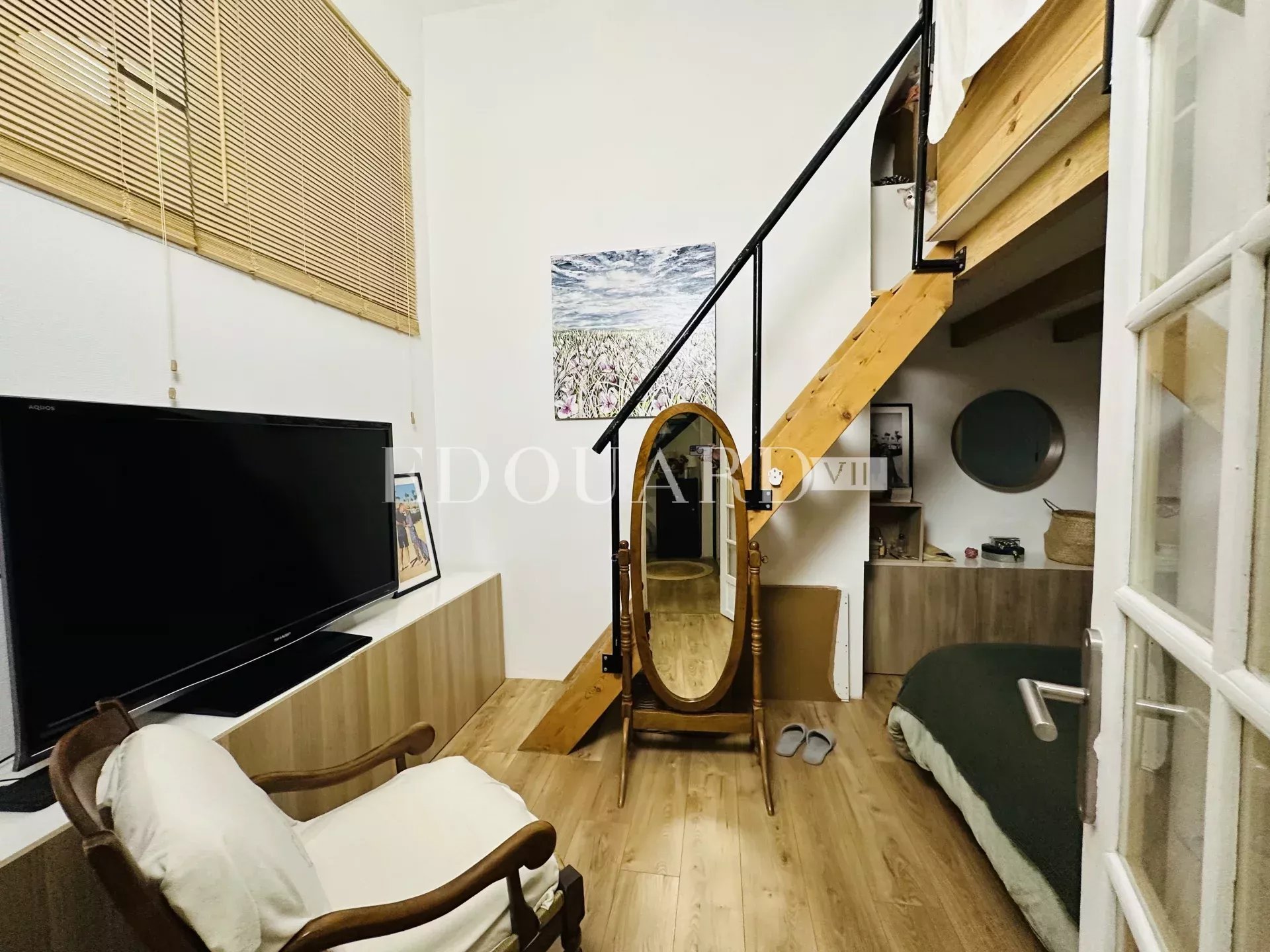 3 Bed, 1 Bath, ApartmentFor Sale, Menton, Alpes-Maritimes