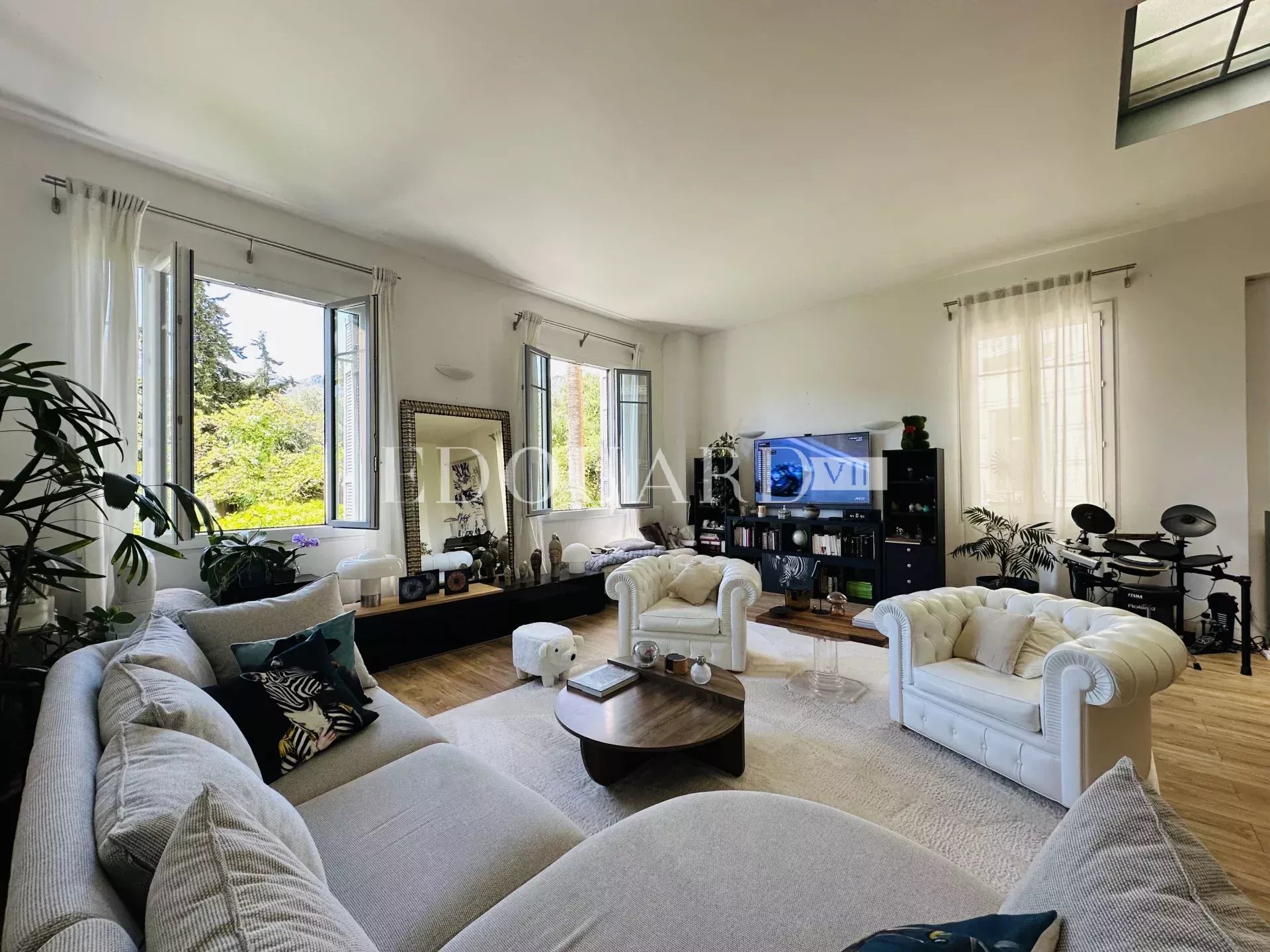 3 Bed, 1 Bath, ApartmentFor Sale, Menton, Alpes-Maritimes