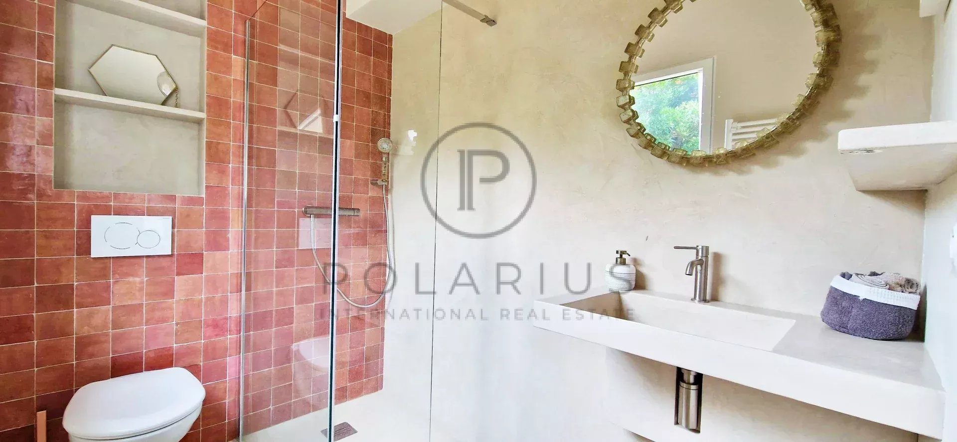 2 Bed, 2 Bath, HouseFor Sale, Ile du Levant, Var