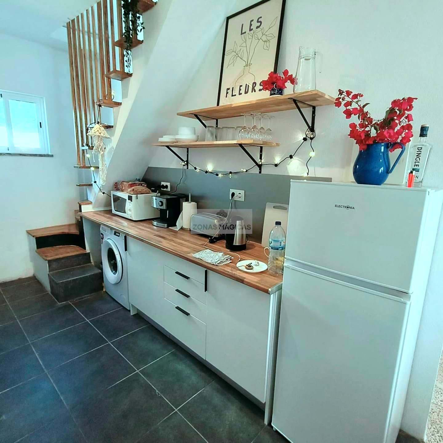 3 Bed, 1 Bath, HouseFor Sale, Vila do Bispo, Faro, 8650-422