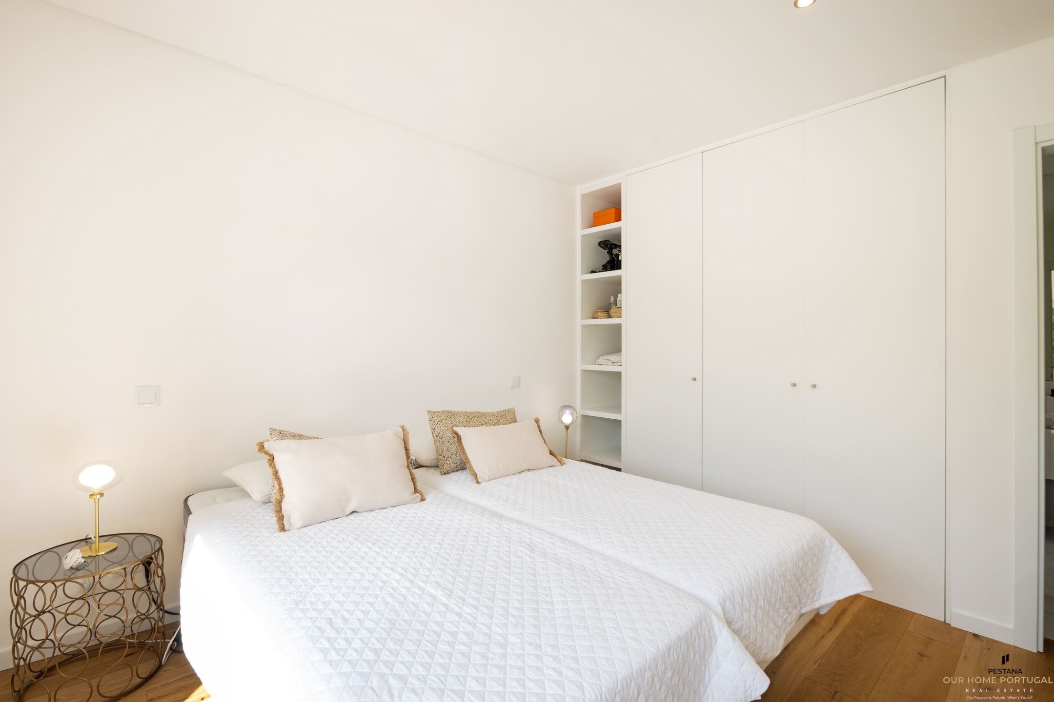 3 Bed, 2 Bath, HouseFor Sale, Lagoa, Faro, 8400-561