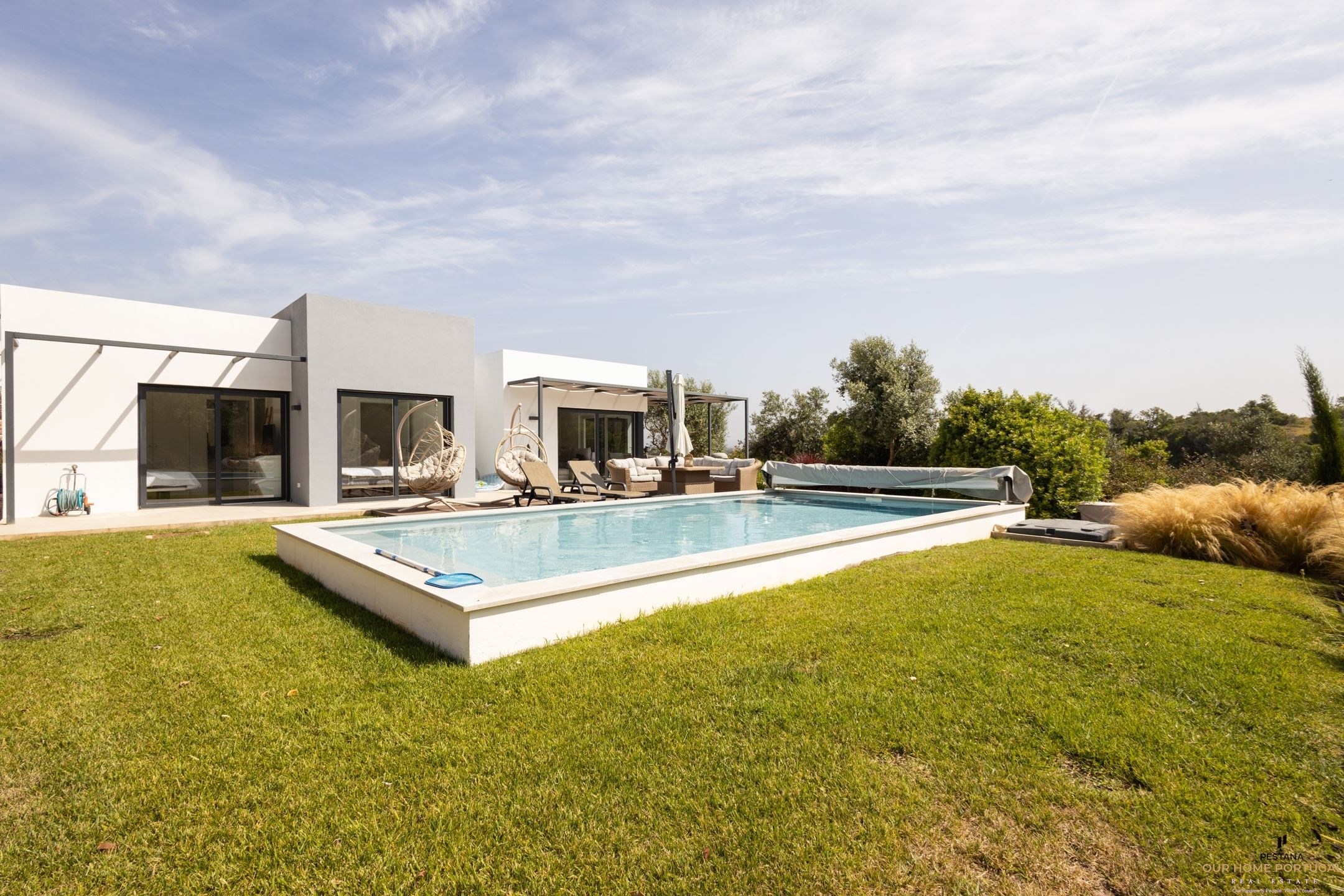 3 Bed, 2 Bath, HouseFor Sale, Lagoa, Faro, 8400-561