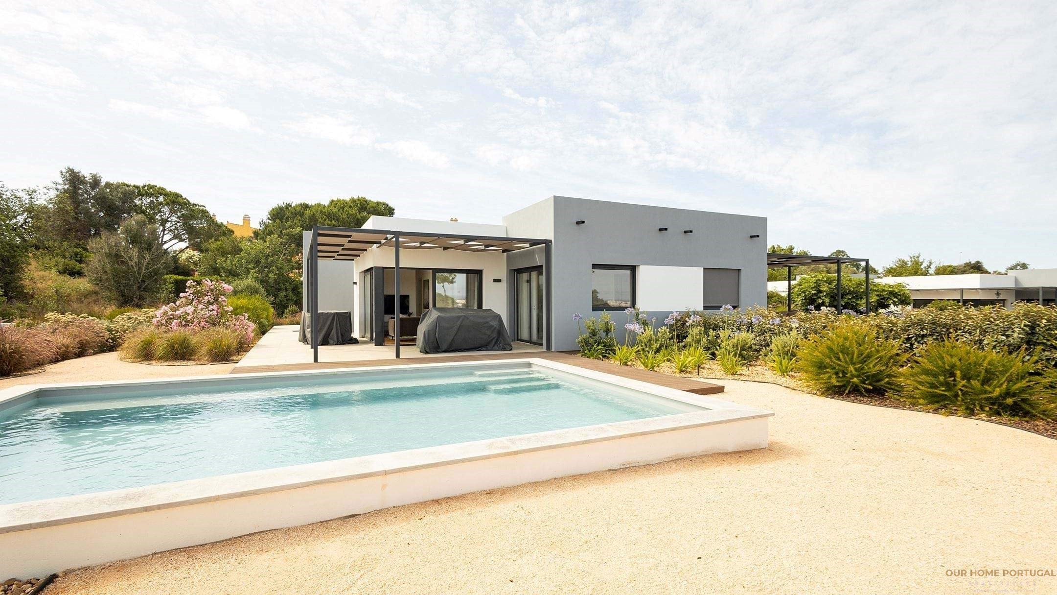 3 Bed, 2 Bath, HouseFor Sale, Lagoa, Faro, 8400-561