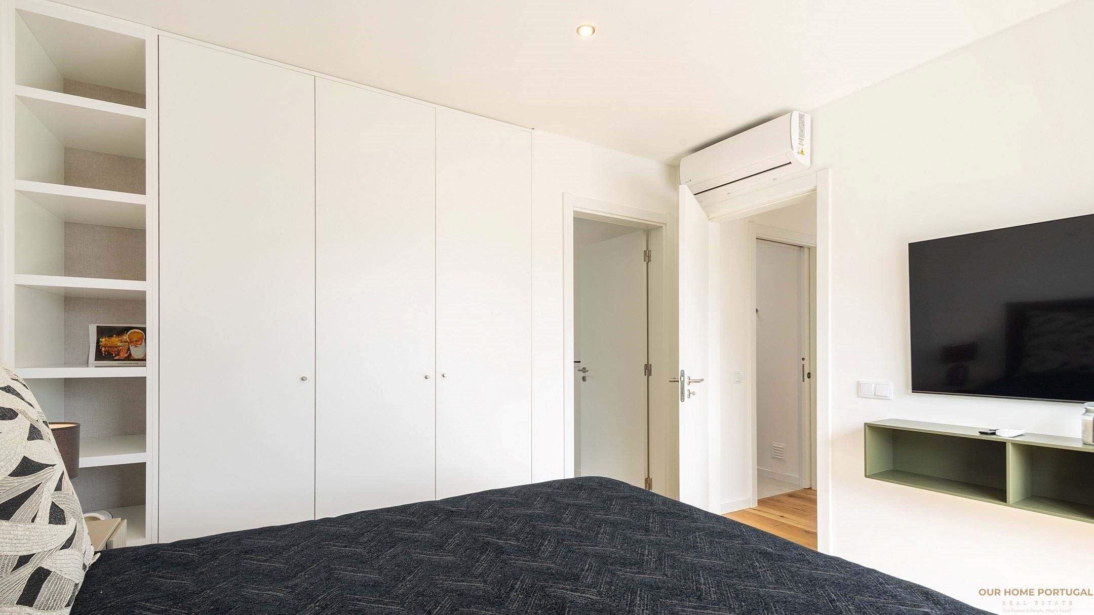 3 Bed, 2 Bath, HouseFor Sale, Lagoa, Faro, 8400-561