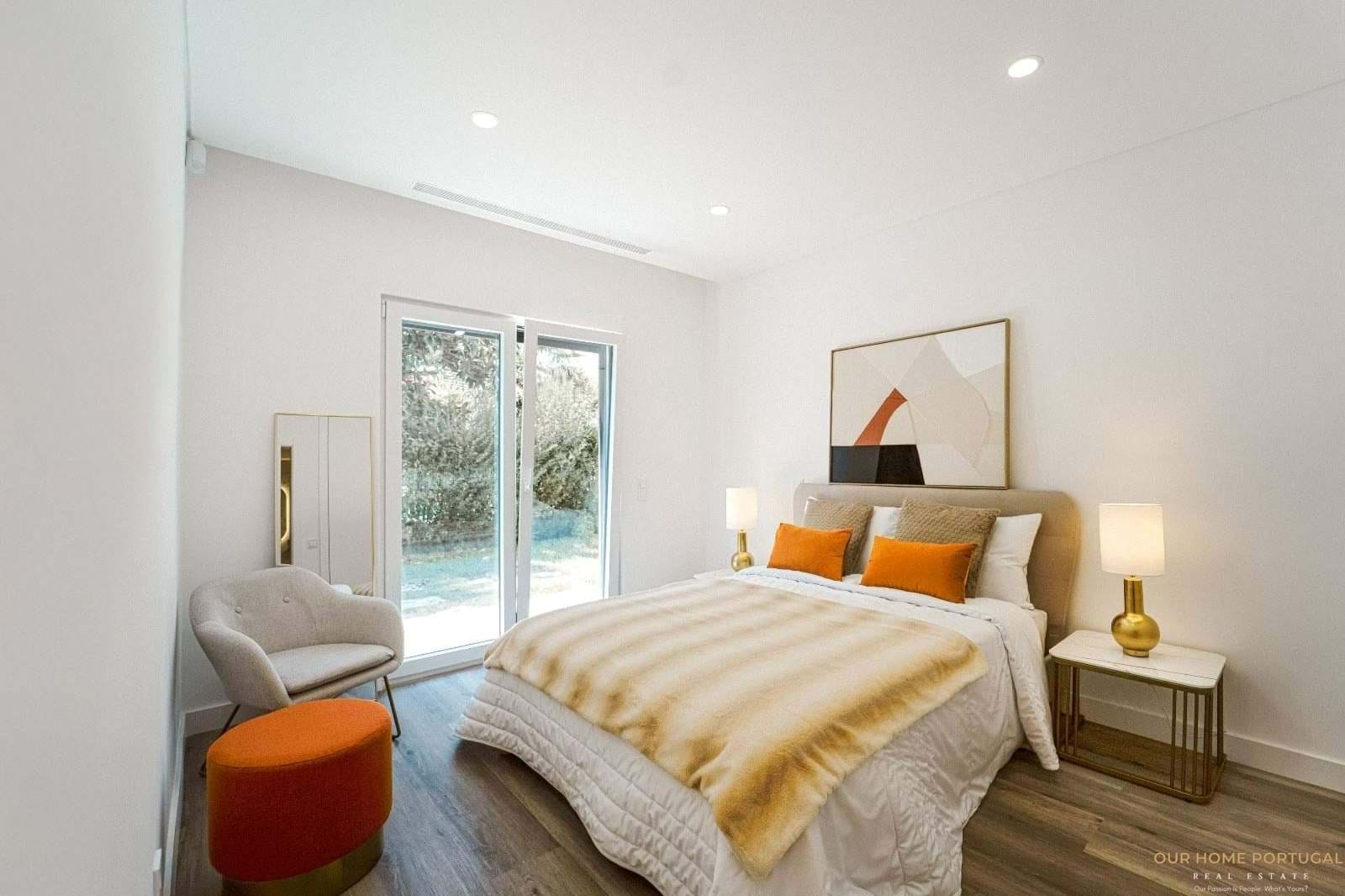 4 Bed, 4 Bath, HouseFor Sale, Almada, Setubal