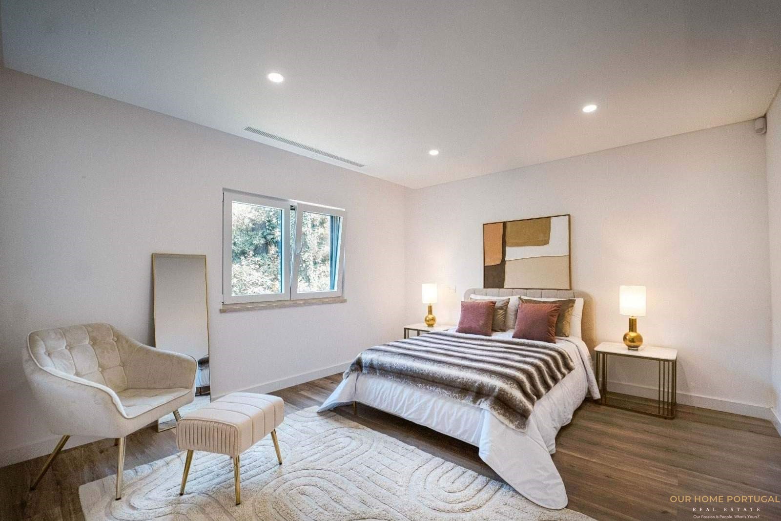 4 Bed, 4 Bath, HouseFor Sale, Almada, Setubal