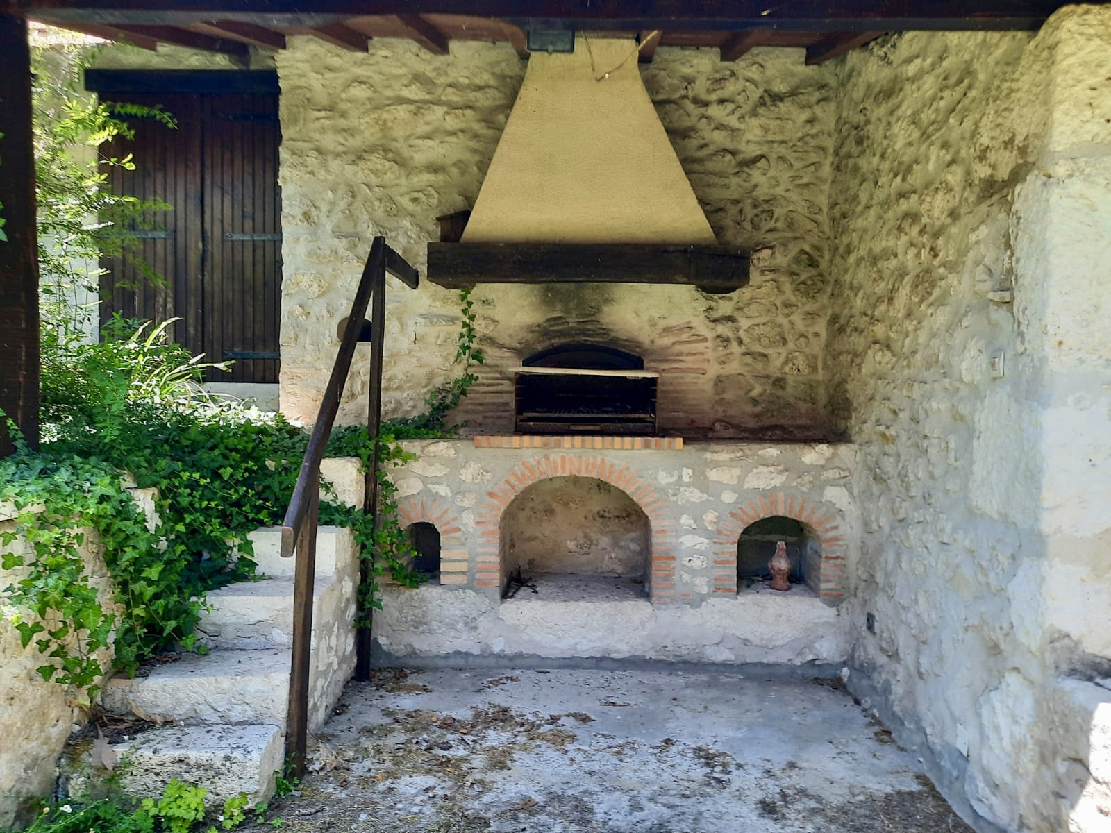 5 Bed, 1 Bath, HouseFor Sale, Eymet, Dordogne, Aquitaine, 24500