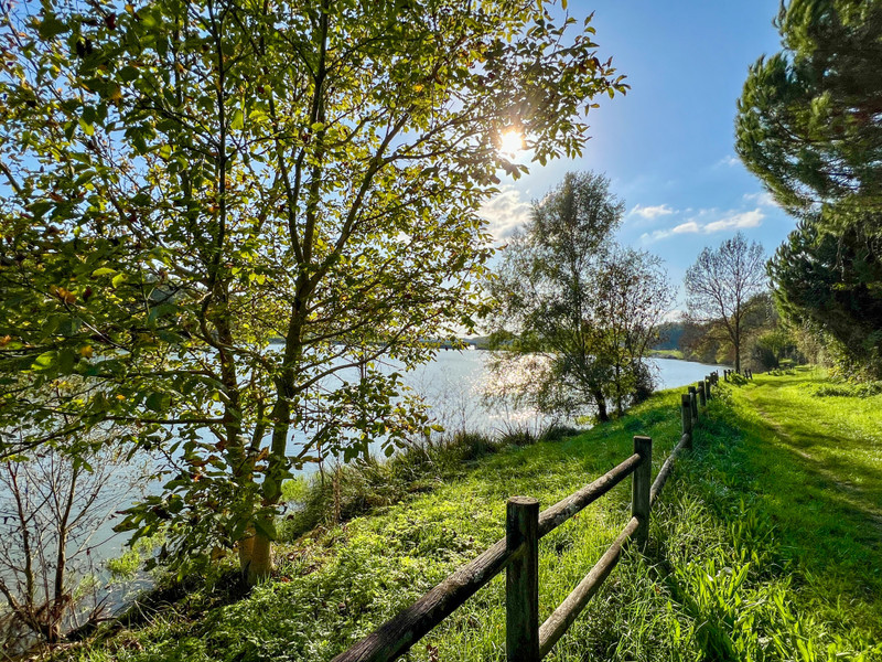 4 Bed, 1 Bath, HouseFor Sale, Eymet, Dordogne, Aquitaine, 24500