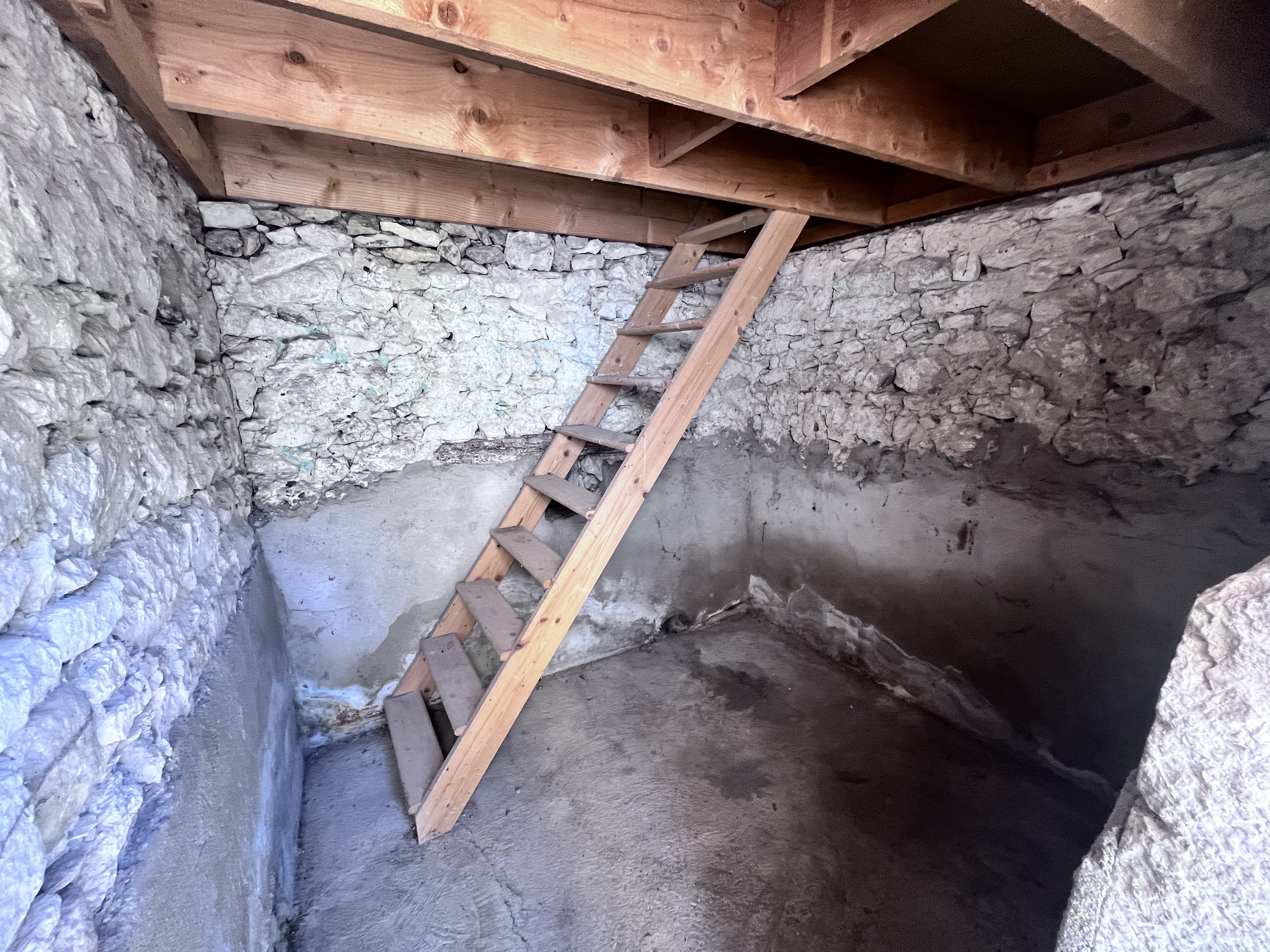 6 Bed, 1 Bath, HouseFor Sale, Plaisance, Dordogne, Aquitaine, 24560