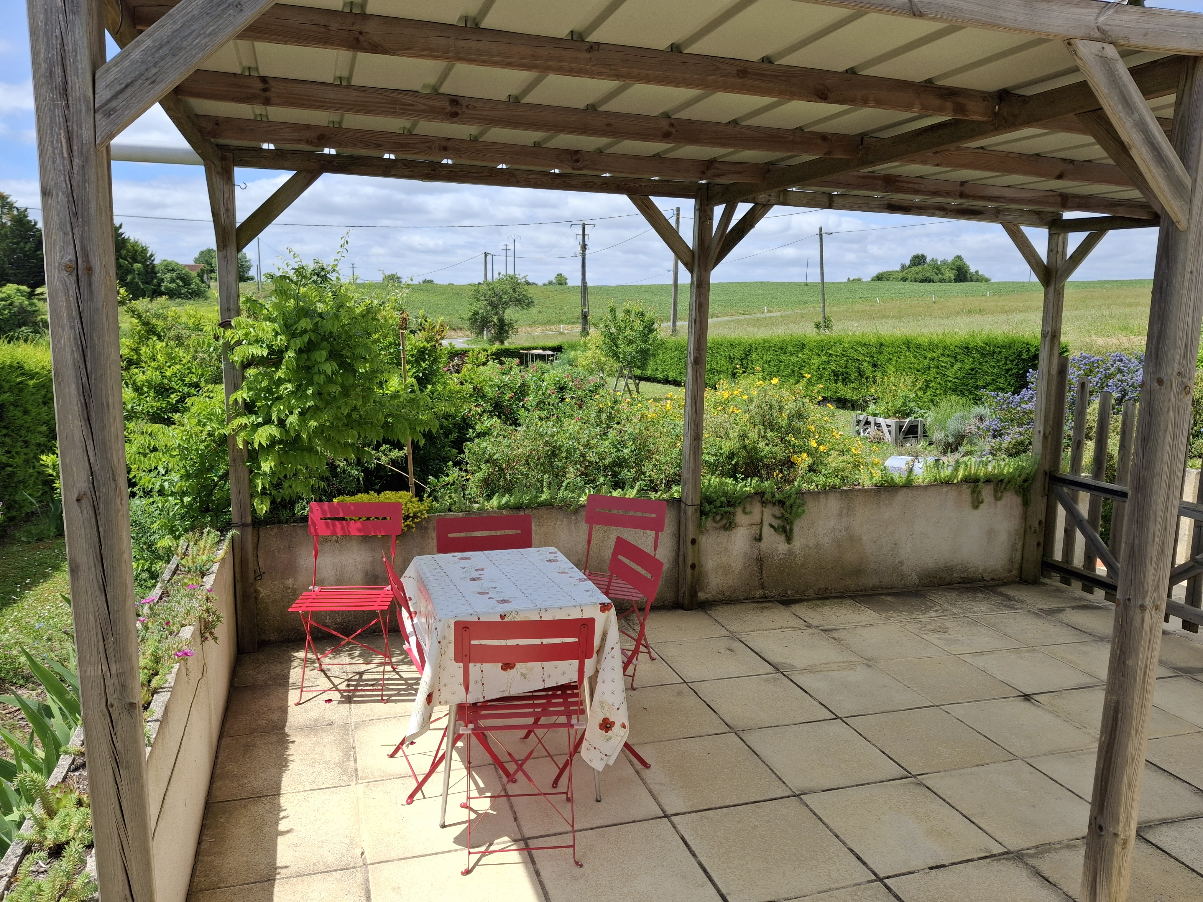 2 Bed, 1 Bath, HouseFor Sale, Monflanquin, Lot-et-Garonne, Aquitaine, 47150