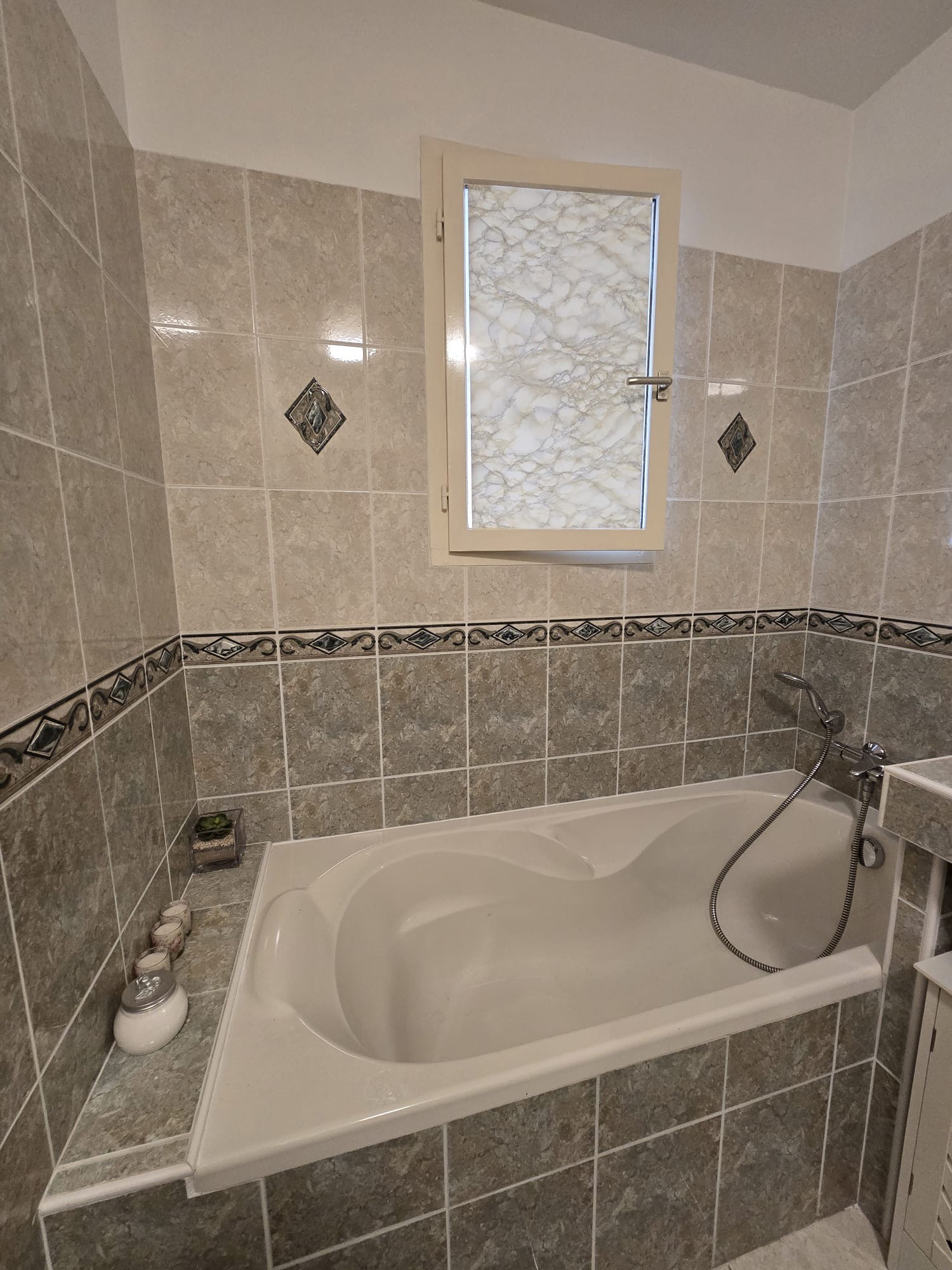 4 Bed, 1 Bath, HouseFor Sale, Allemans du dropt, Lot-et-Garonne, Aquitaine, 47800