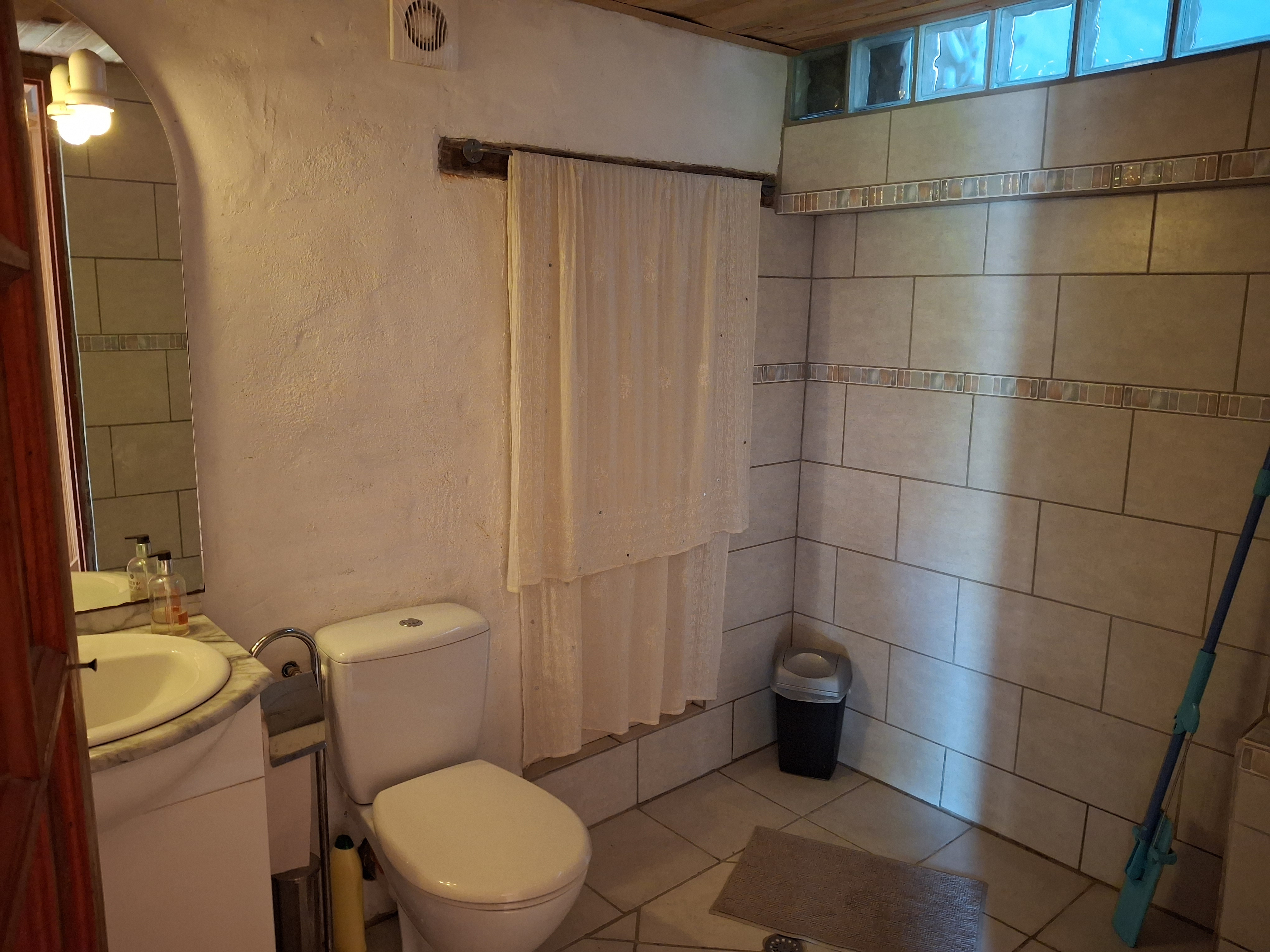 3 Bed, 2 Bath, HouseFor Sale, Lougratte, Lot-et-Garonne, Aquitaine, 47290