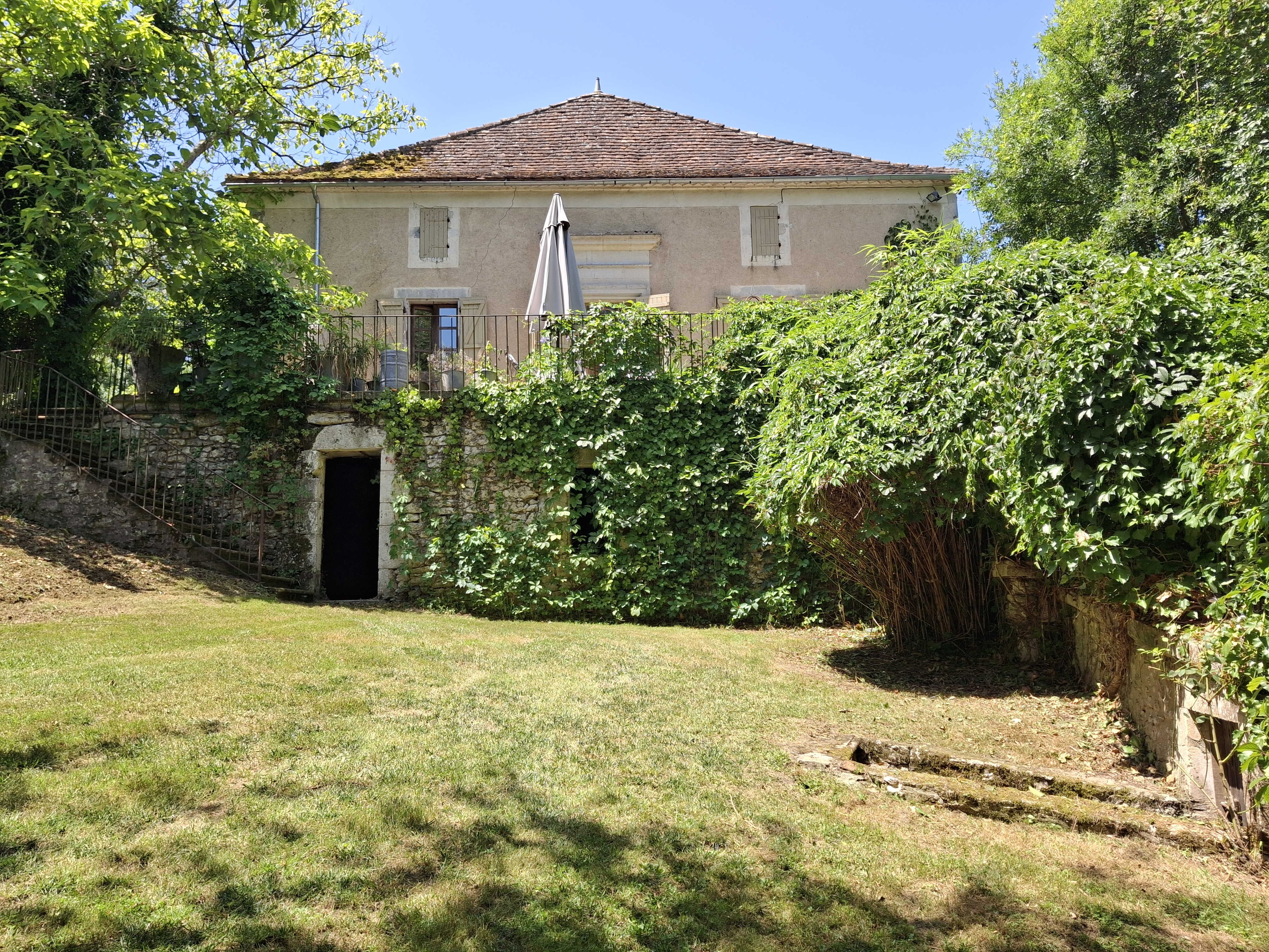 8 Bed, 5 Bath, HouseFor Sale, Villereal, Lot-et-Garonne, Aquitaine, 47210