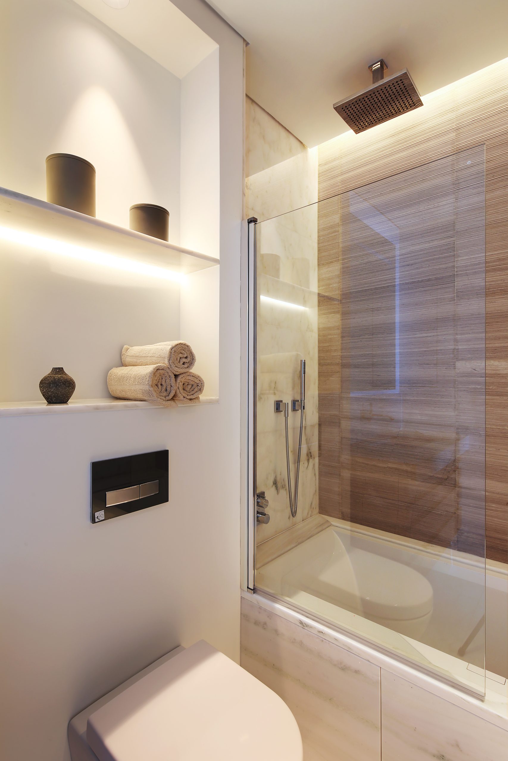 2 Bed, 2 Bath, ApartmentFor Sale, Limassol, Limassol