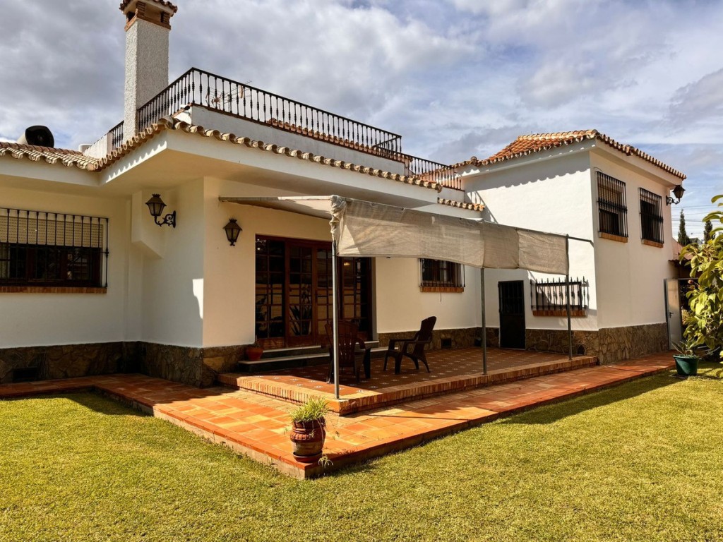 6 Bed, 5 Bath, HouseFor Sale, Malaga, Malaga