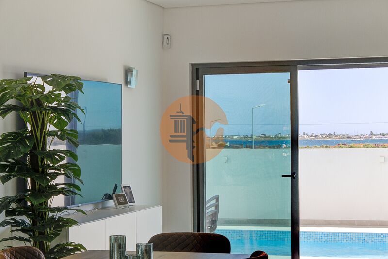 3 Bed, 4 Bath, HouseFor Sale, Olhão, Faro