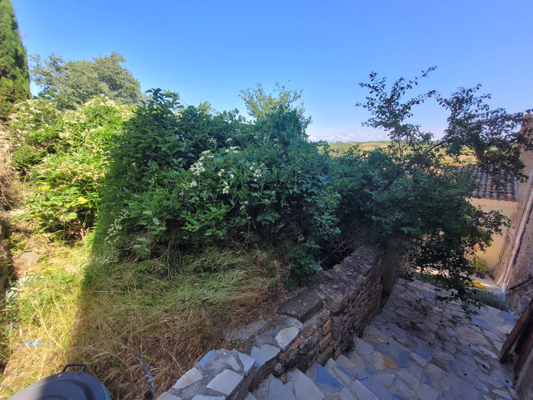 5 Bed, 2 Bath, HouseFor Sale, Laurens, Herault, Languedoc-Roussillon, 34480