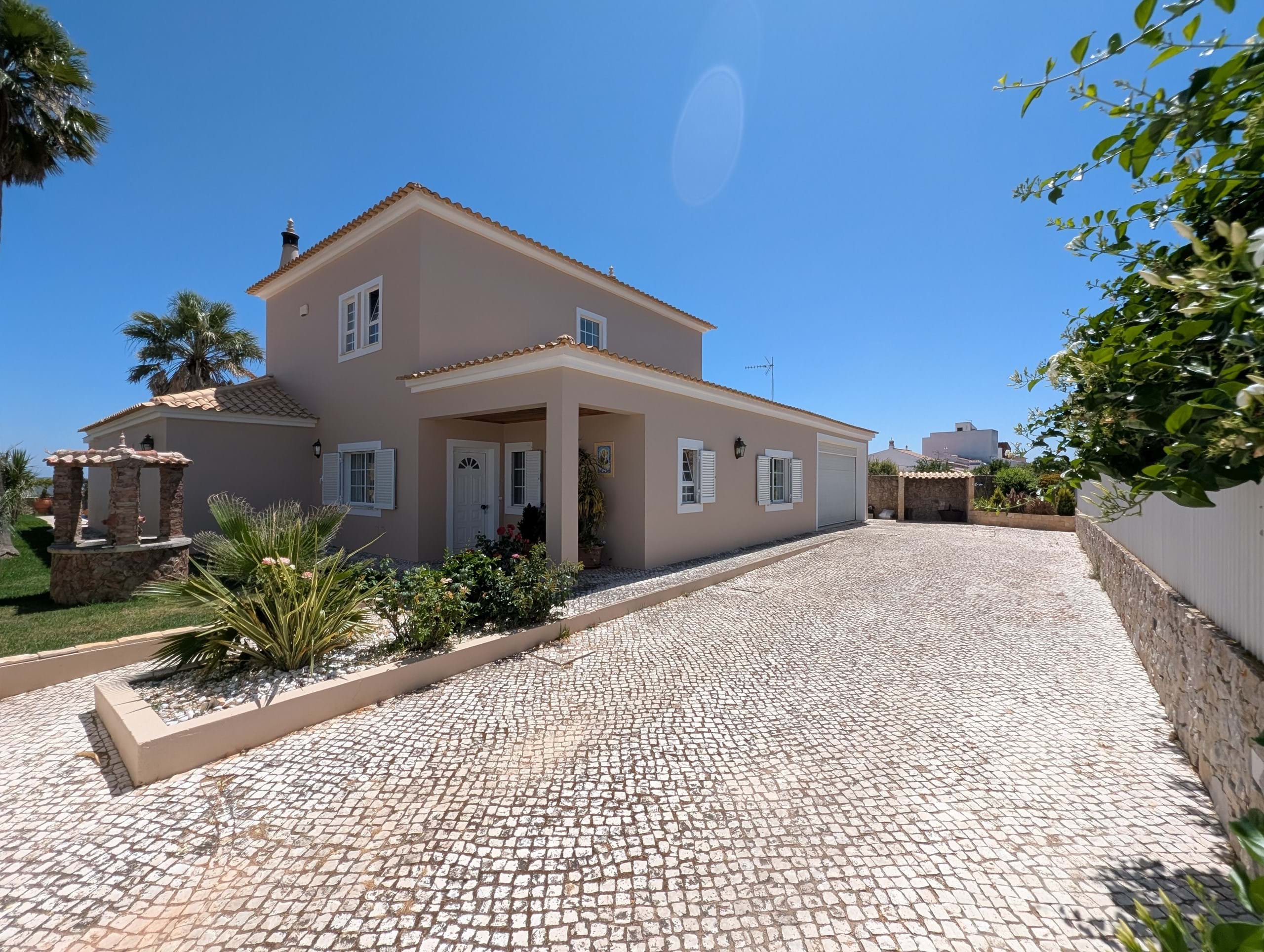 4 Bed, 3 Bath, HouseFor Sale, Silves, Faro, 8375-049