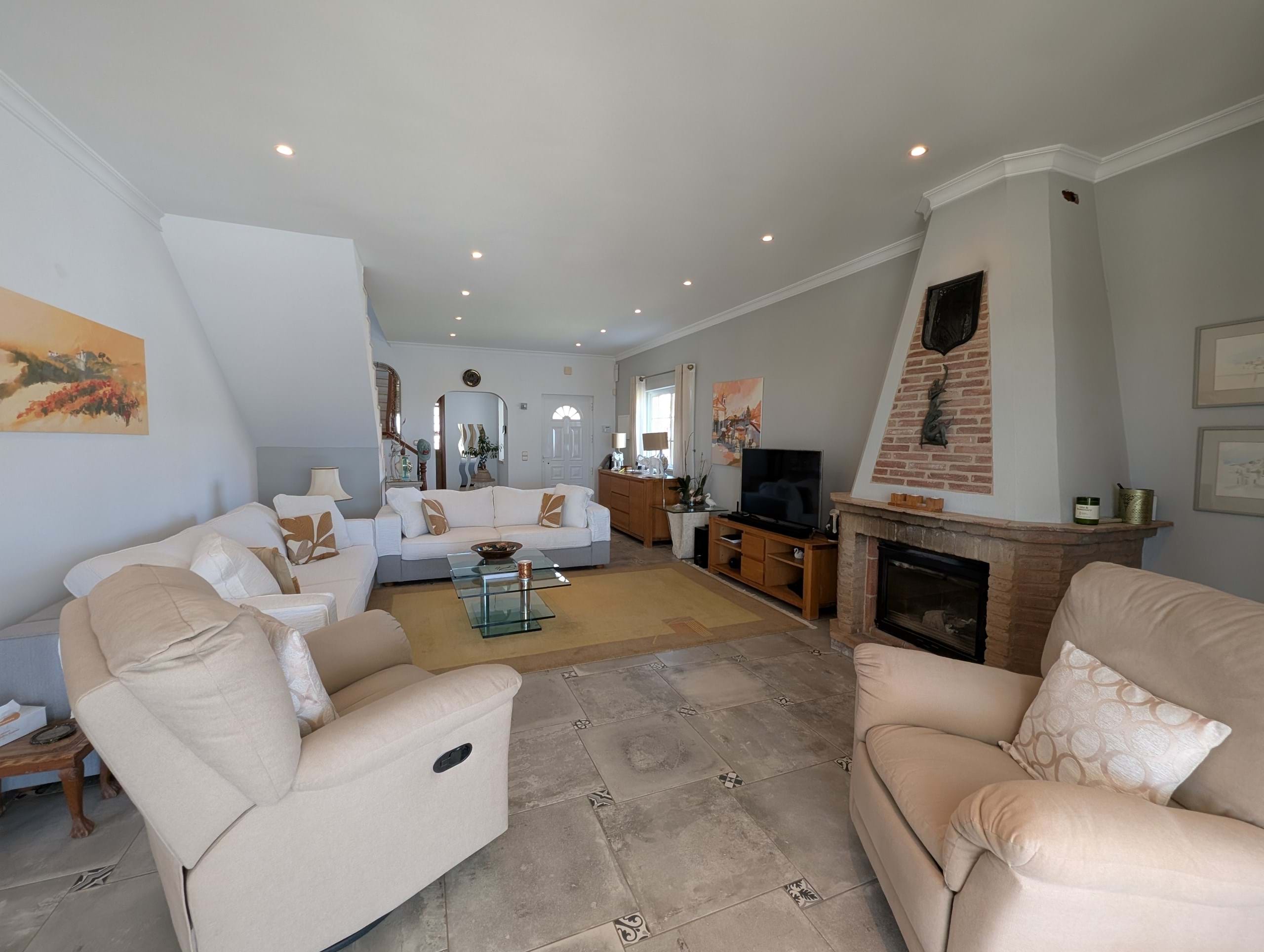 4 Bed, 3 Bath, HouseFor Sale, Silves, Faro, 8375-049