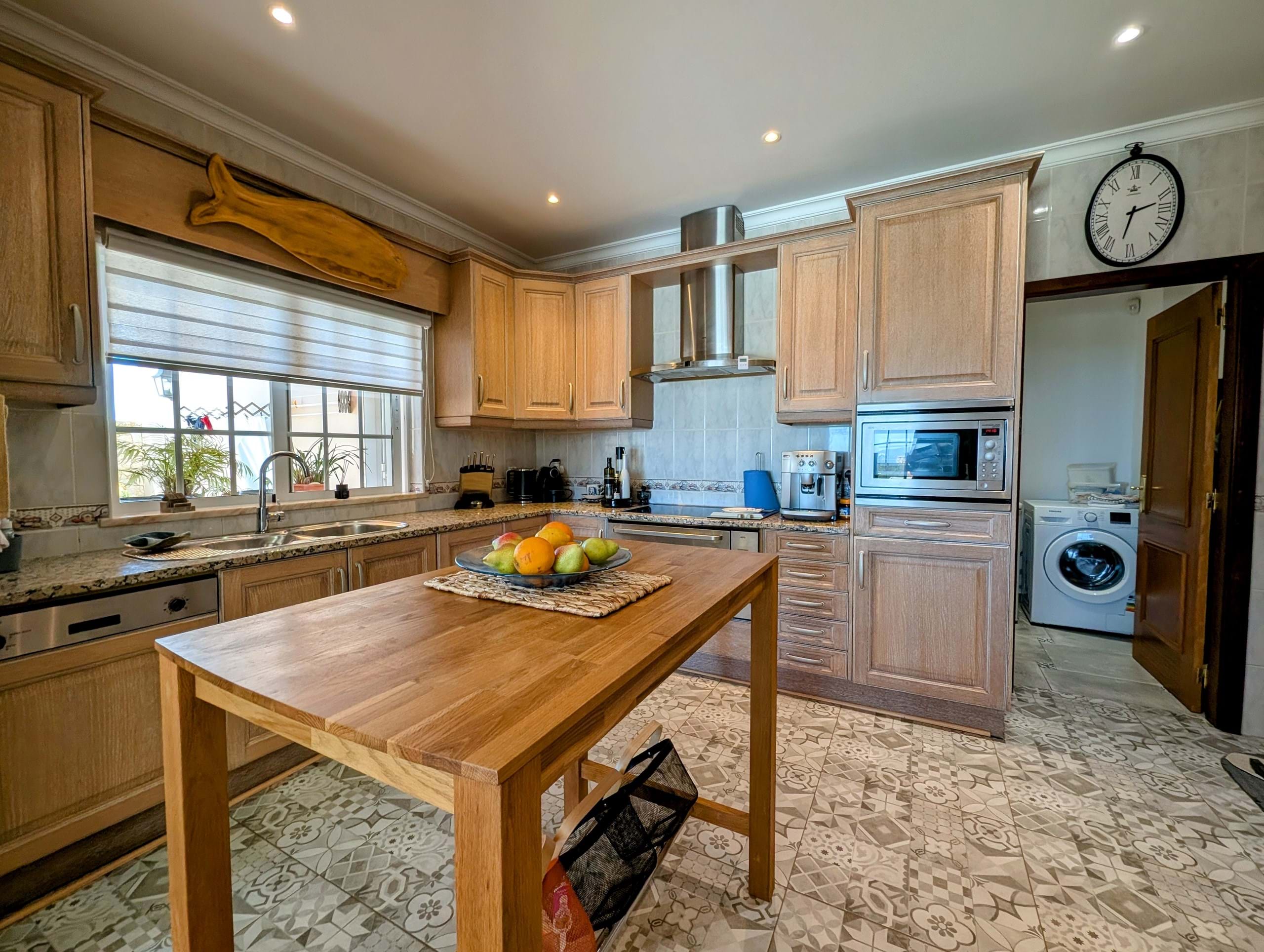 4 Bed, 3 Bath, HouseFor Sale, Silves, Faro, 8375-049