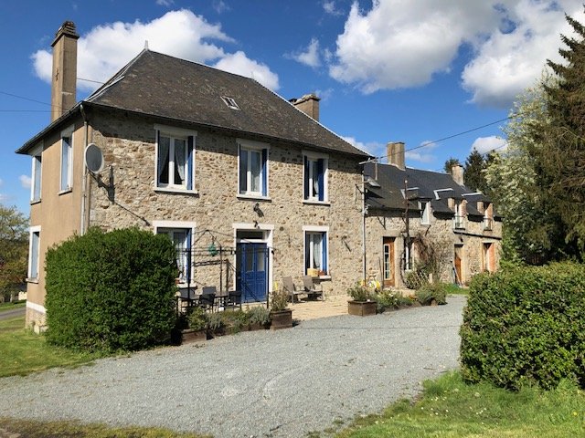 7 Bed, 5 Bath, HouseFor Sale, Lalacelle, Normandy, 61320