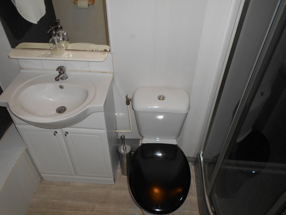 7 Bed, 5 Bath, HouseFor Sale, Lalacelle, Normandy, 61320