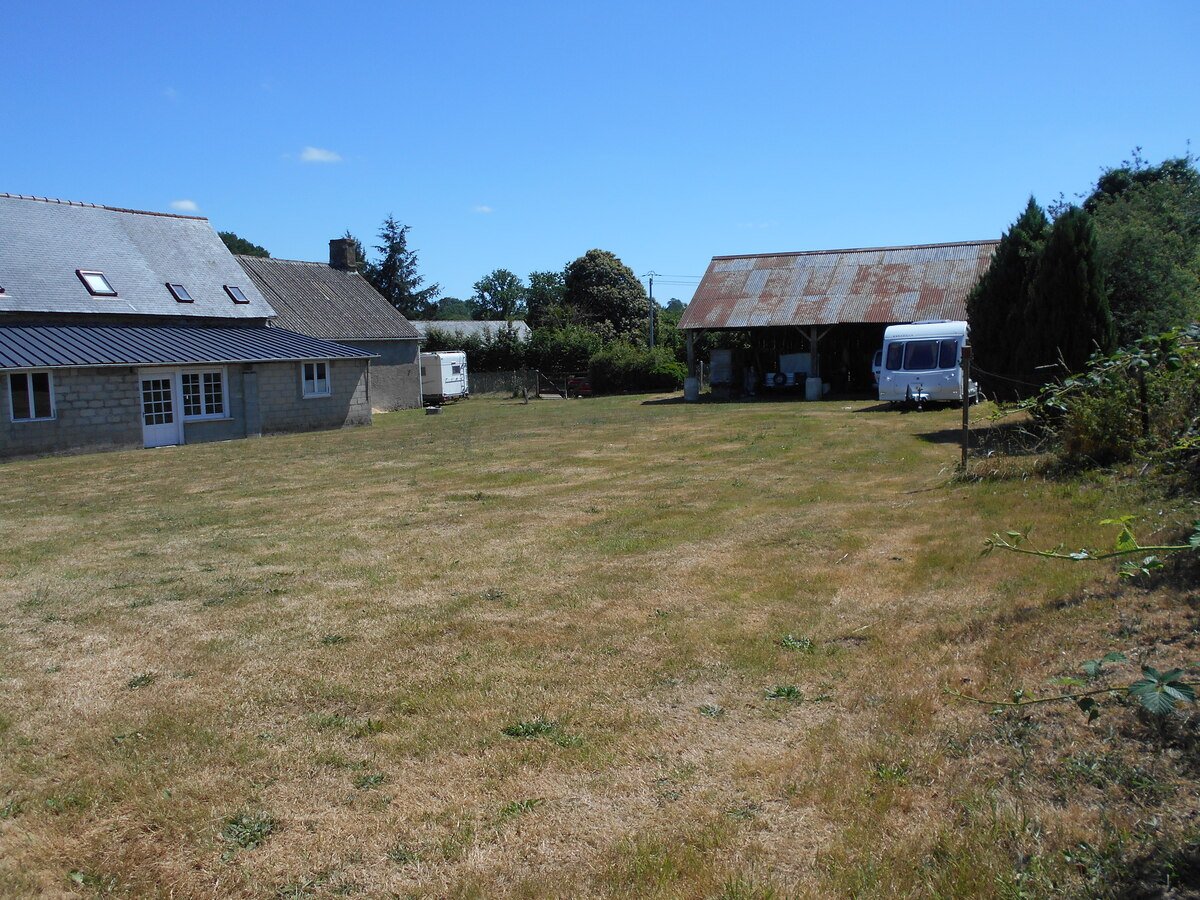 3 Bed, 2 Bath, HouseFor Sale, Lignieres Orgeres, Pays-de-la-Loire, 53140