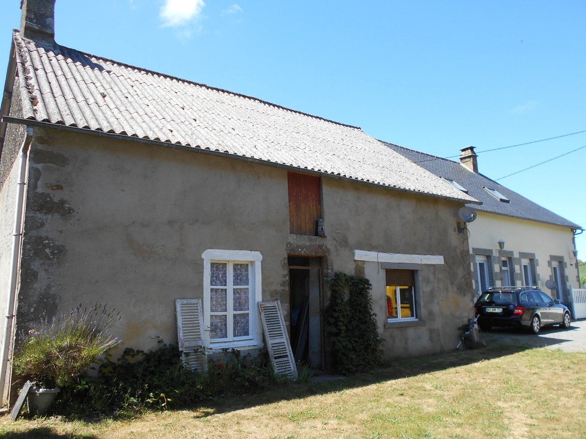 3 Bed, 2 Bath, HouseFor Sale, Lignieres Orgeres, Pays-de-la-Loire, 53140