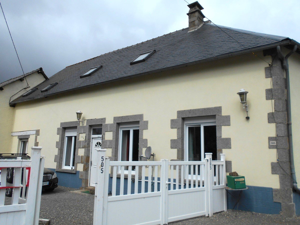 3 Bed, 2 Bath, HouseFor Sale, Lignieres Orgeres, Pays-de-la-Loire, 53140