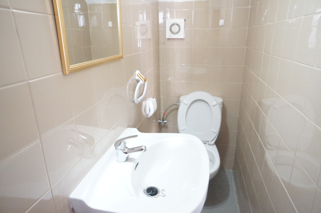 2 Bed, 1 Bath, HouseFor Sale, Nerja, Malaga