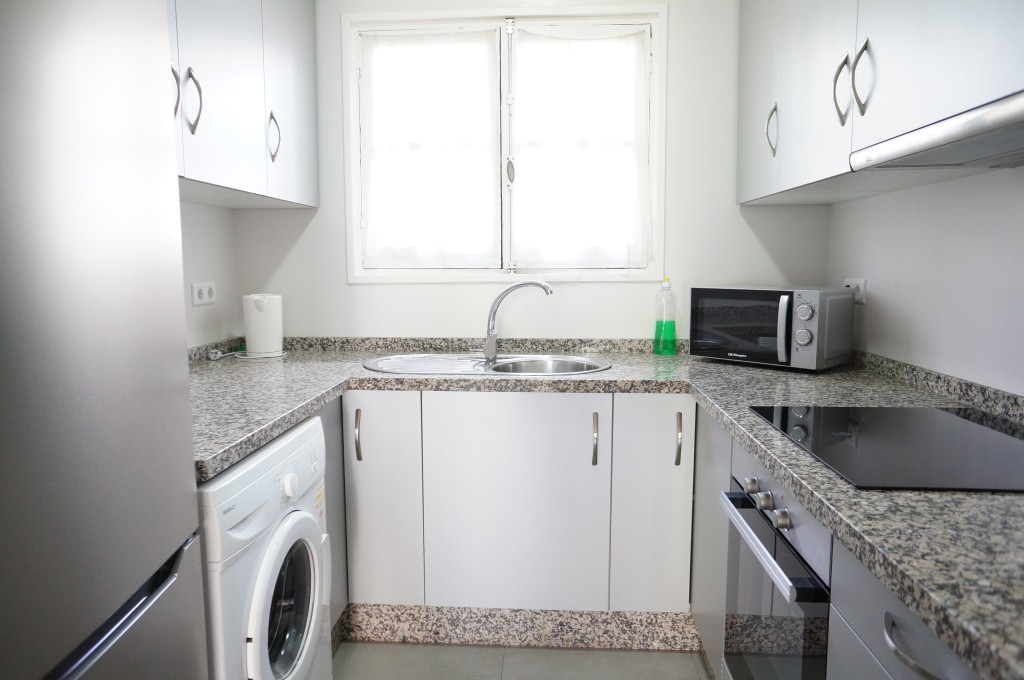 2 Bed, 1 Bath, HouseFor Sale, Nerja, Malaga