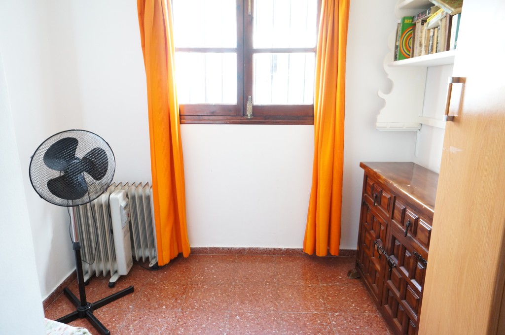 2 Bed, 1 Bath, HouseFor Sale, Nerja, Malaga