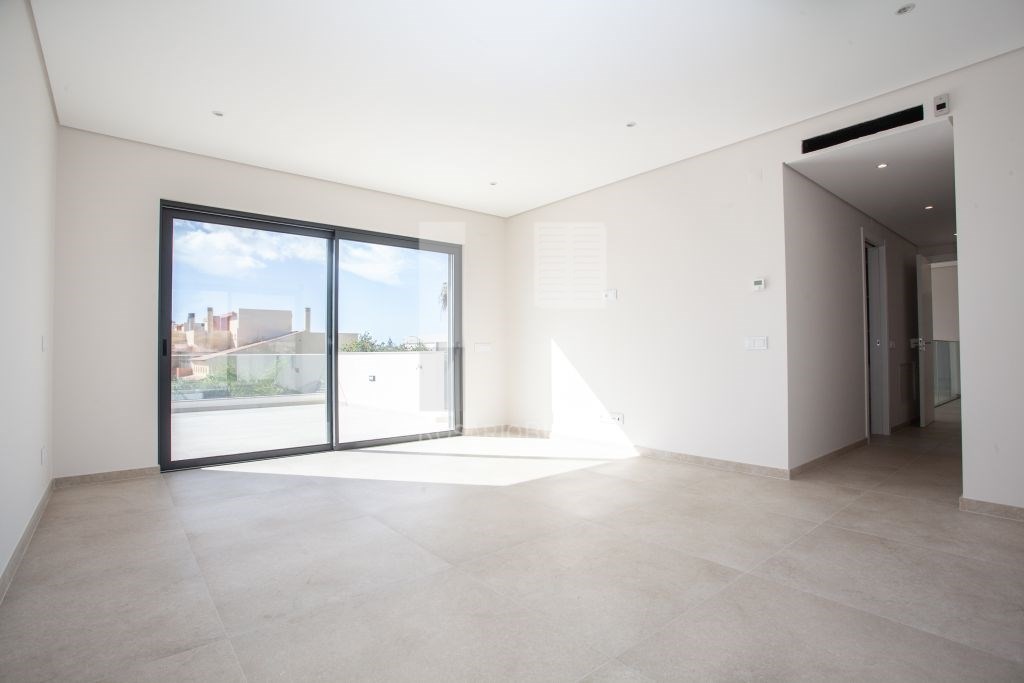 4 Bed, 6 Bath, HouseFor Sale, Loulé, Faro, 8125-020