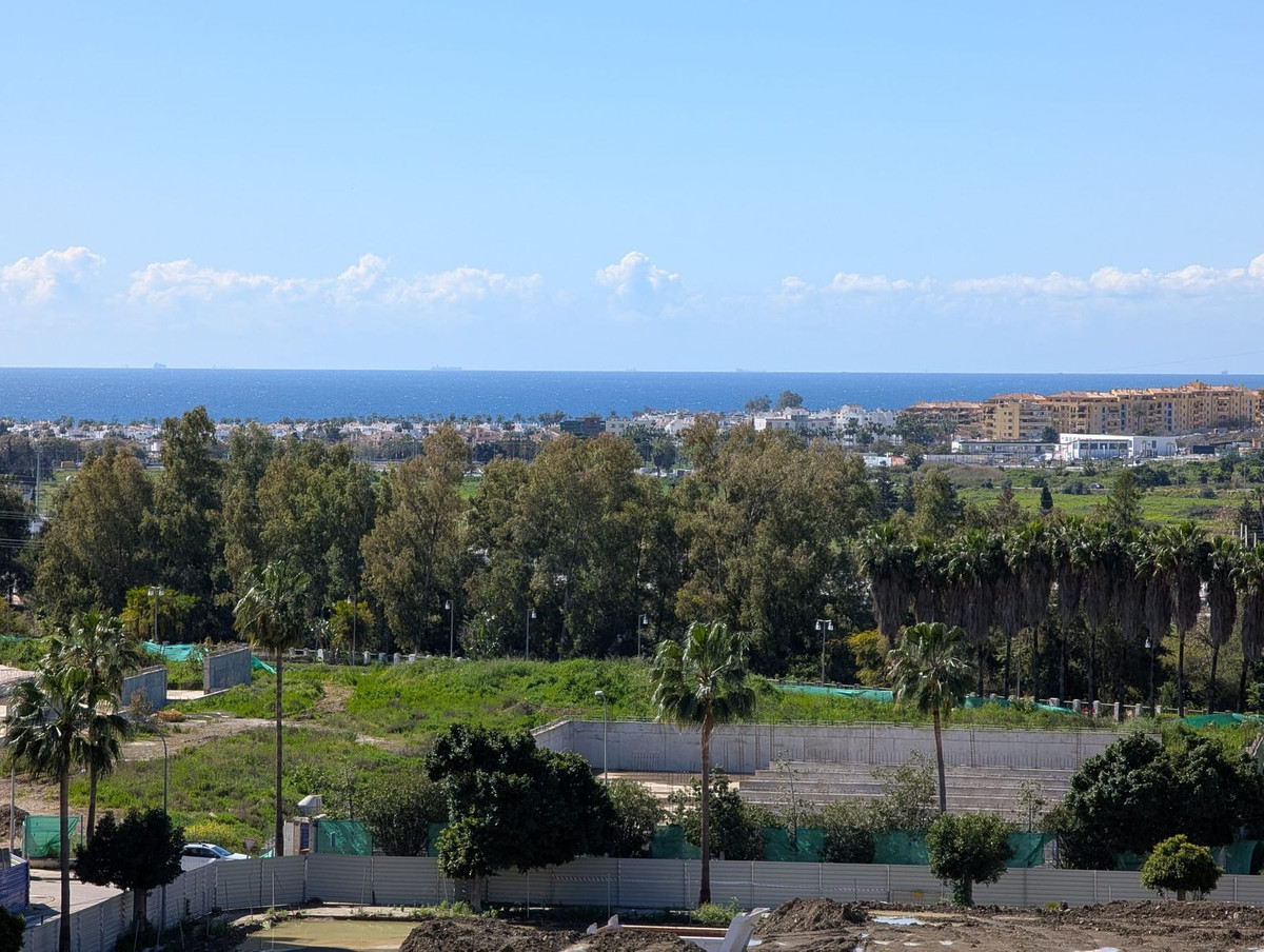 3 Bed, 2 Bath, ApartmentFor Sale, Nueva Andalucia, Malaga