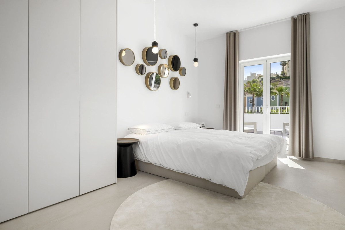 4 Bed, 4 Bath, HouseFor Sale, Casares Playa, Malaga