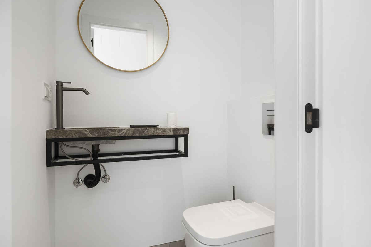 4 Bed, 4 Bath, HouseFor Sale, Casares Playa, Malaga