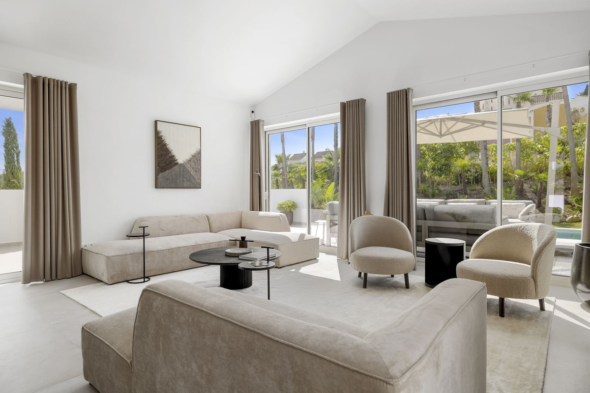 4 Bed, 4 Bath, HouseFor Sale, Casares Playa, Malaga