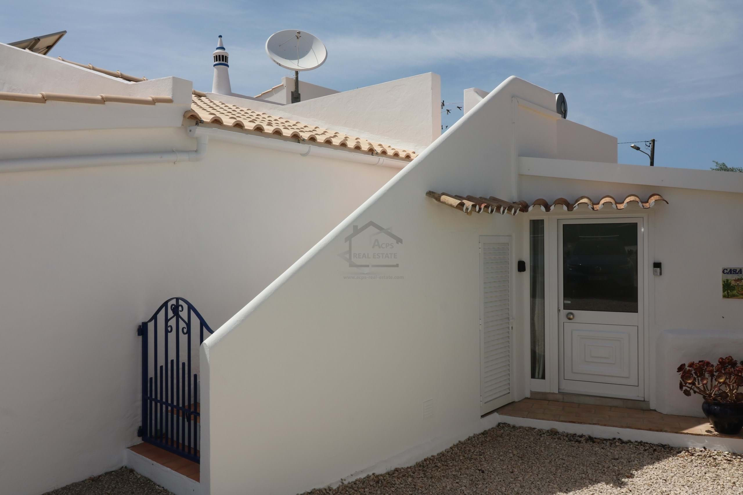 3 Bed, 2 Bath, HouseFor Sale, Sao Bras De Alportel, Faro, 8150-161