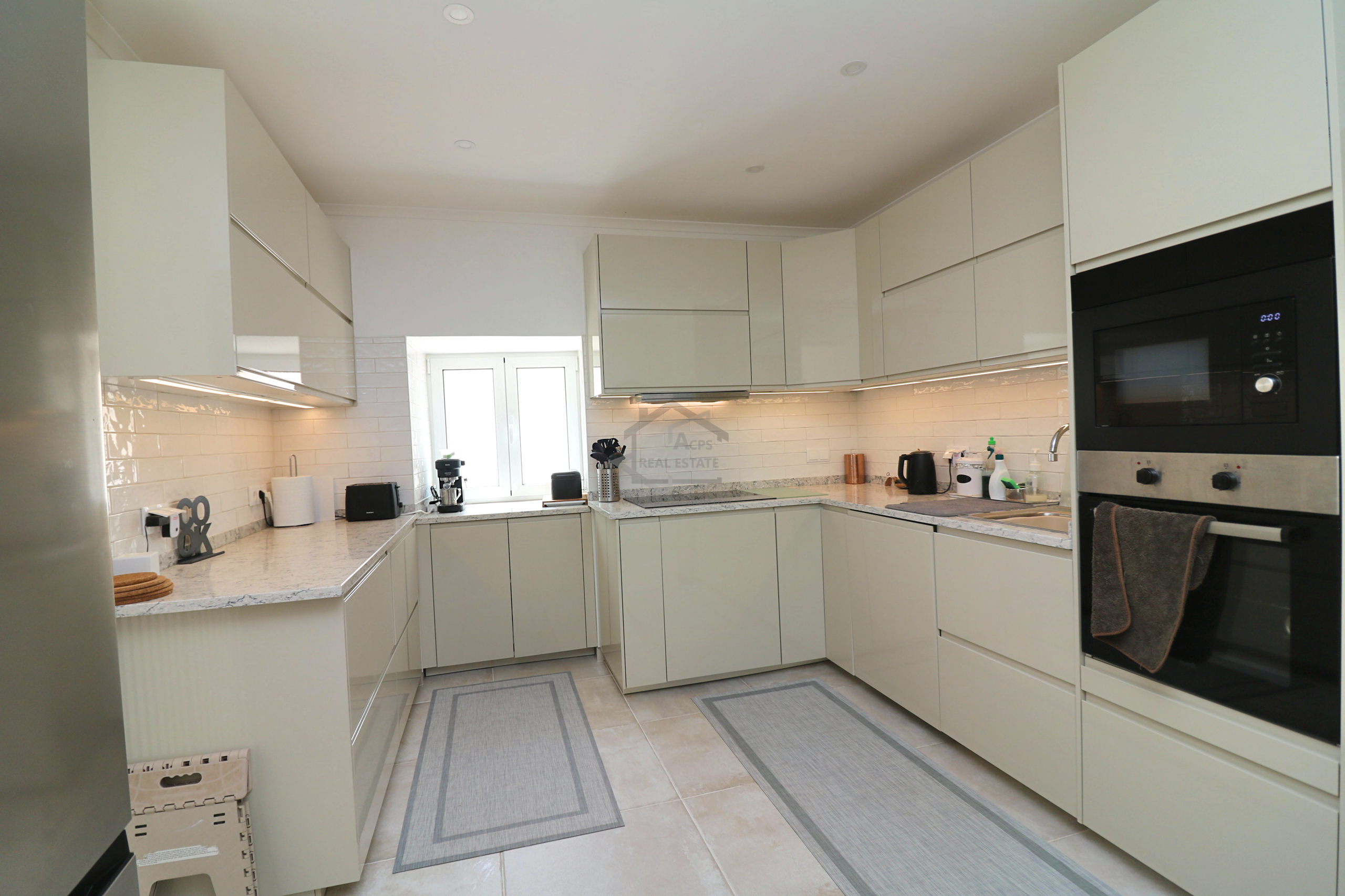 3 Bed, 2 Bath, HouseFor Sale, Sao Bras De Alportel, Faro, 8150-161