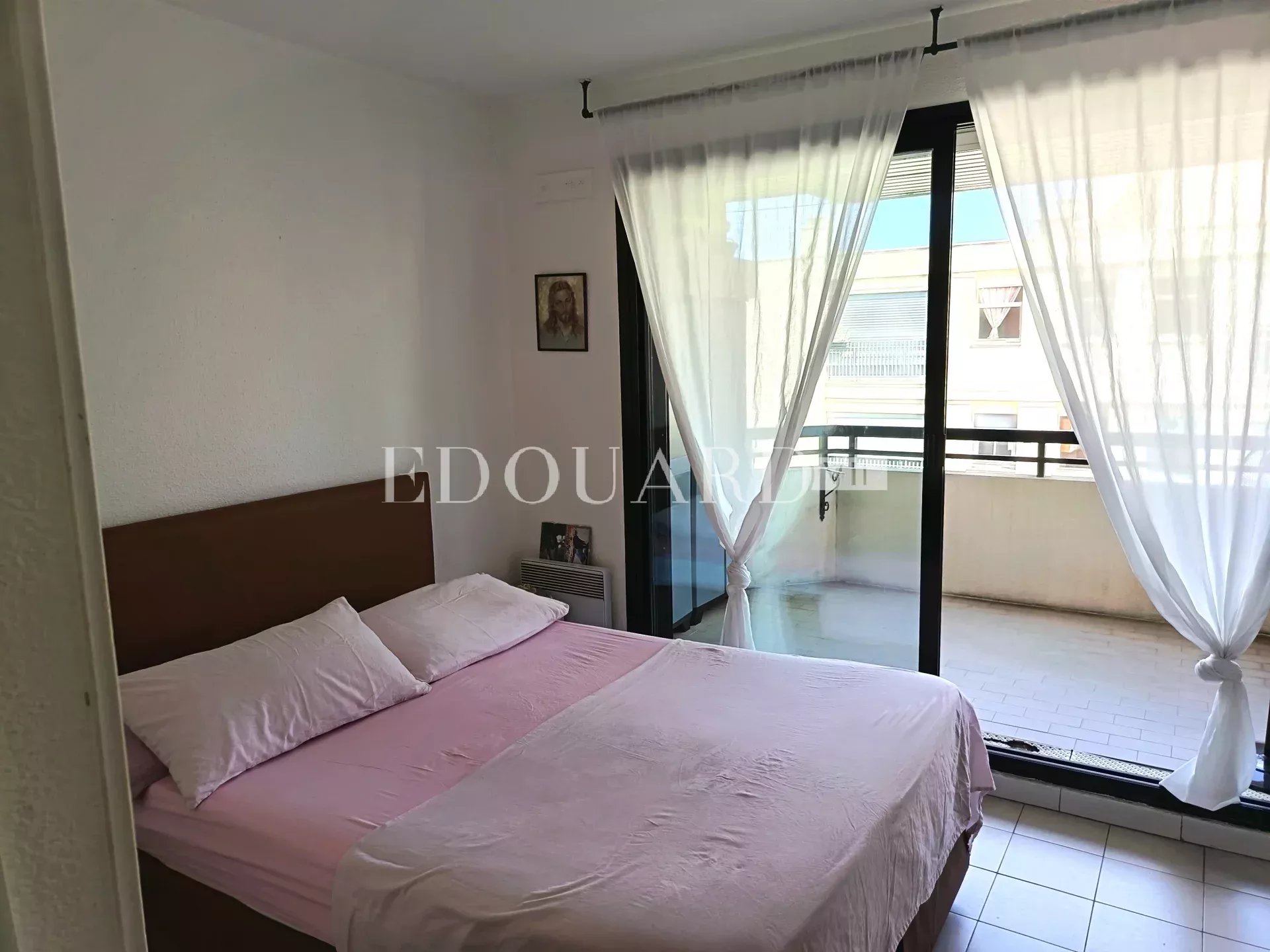 1 Bed, 1 Bath, ApartmentFor Sale, Menton, Alpes-Maritimes