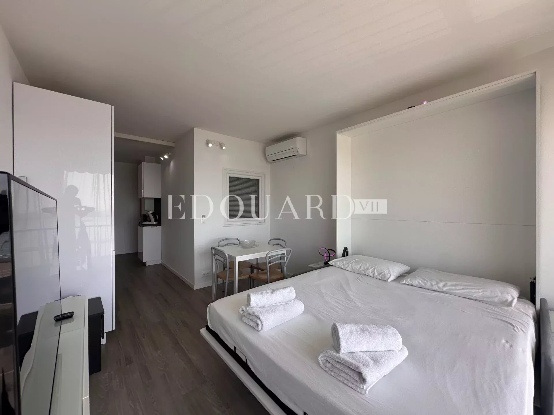 1 Bed, 1 Bath, ApartmentFor Sale, Menton, Alpes-Maritimes