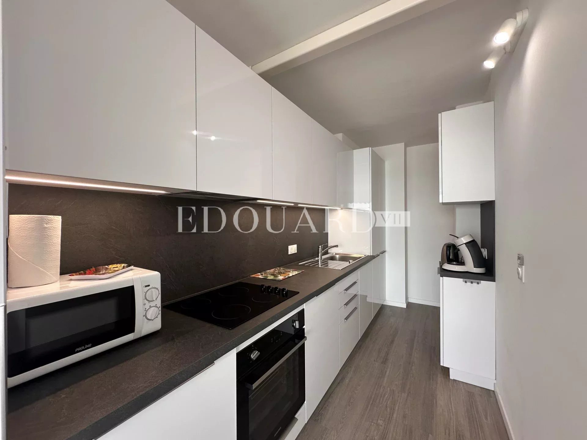 1 Bed, 1 Bath, ApartmentFor Sale, Menton, Alpes-Maritimes