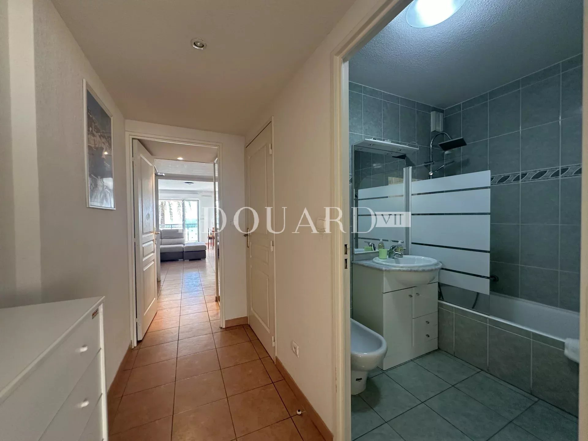 1 Bed, 1 Bath, ApartmentFor Sale, Menton, Alpes-Maritimes