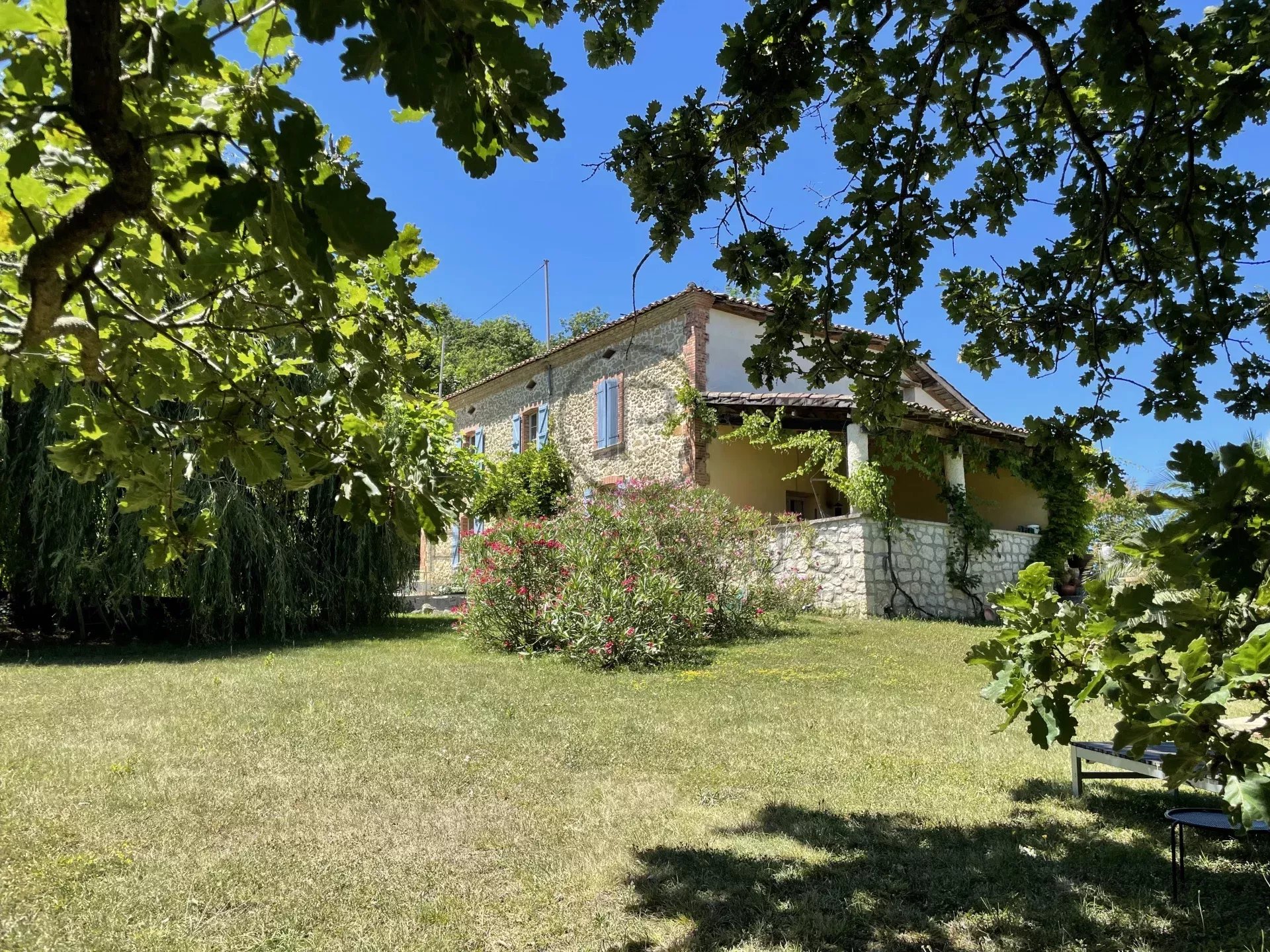 6 Bed, 4 Bath, HouseFor Sale, Ambax, Haute-Garonne