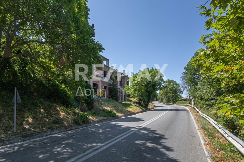 Commercial Property, For Sale