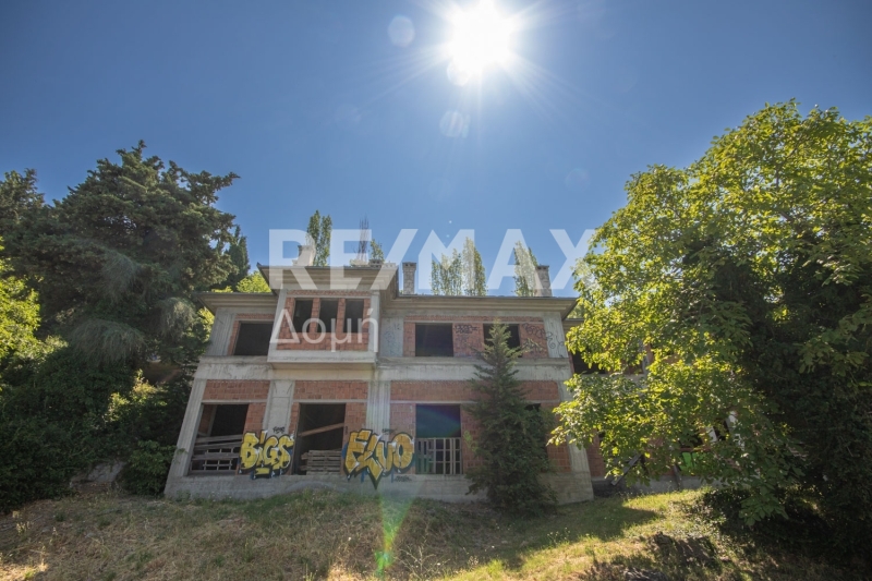 Commercial Property, For Sale