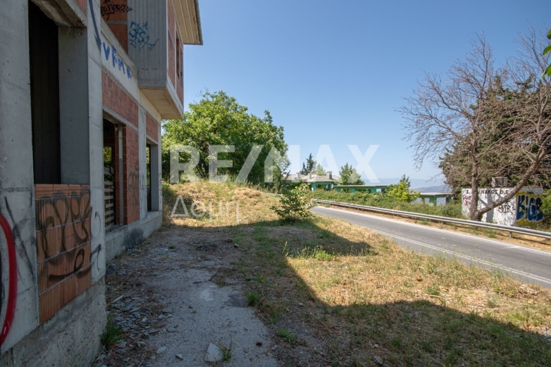 Commercial Property, For Sale